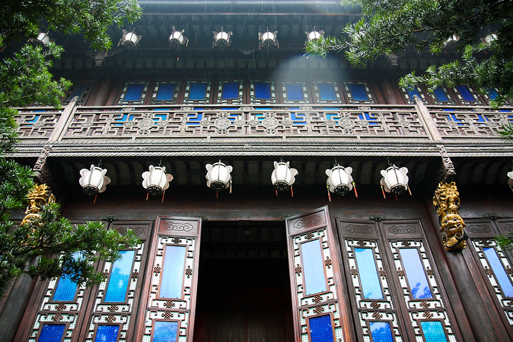 Hu Xueyan Building
