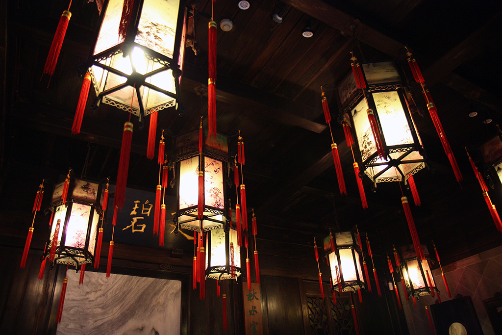 Hu Xueyan Lanterns