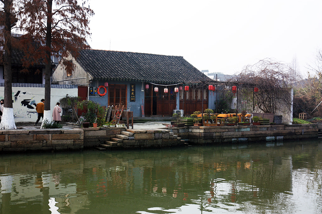 Xitang House with Lanterns