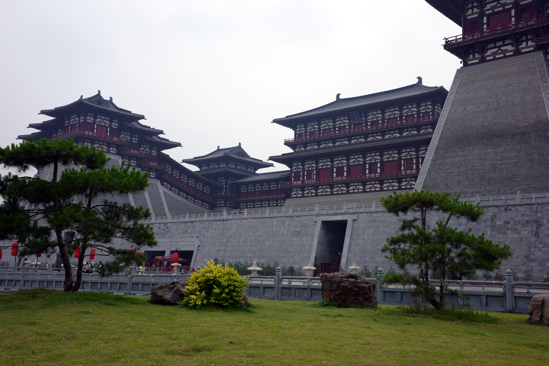 Yingtian Gate
